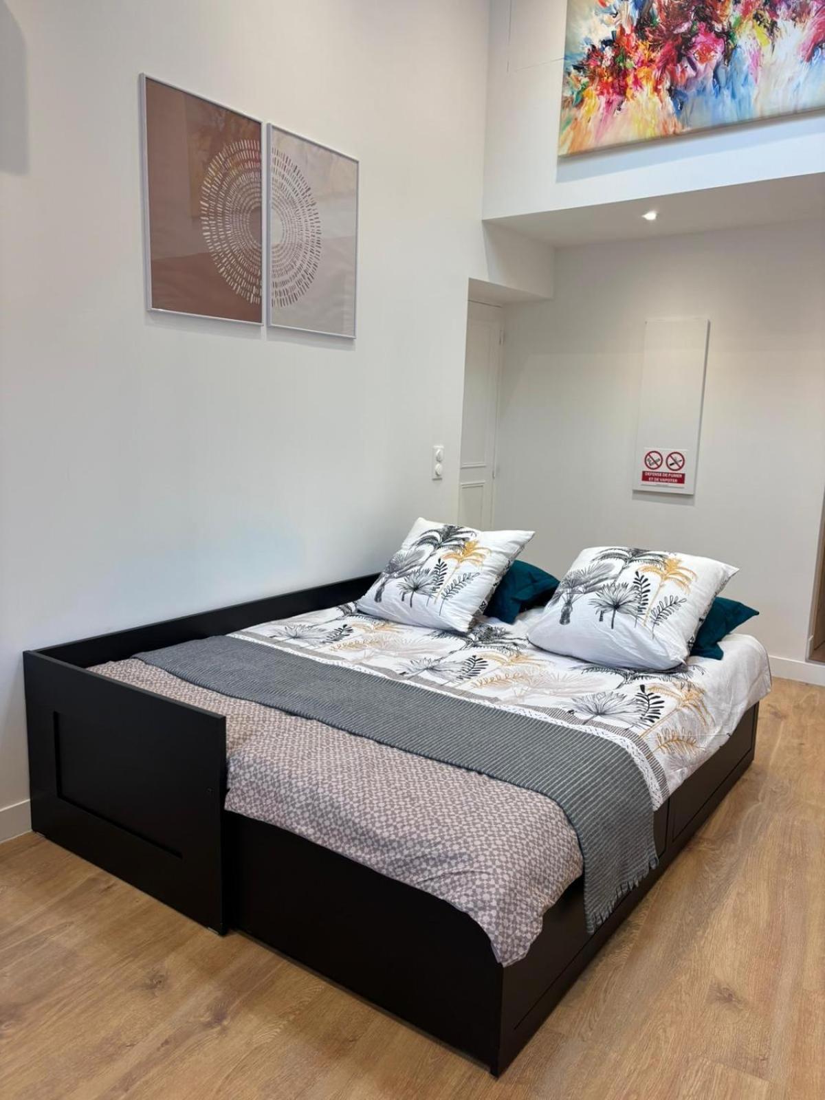 Charmant Appartement Au Coeur De Villeneuve Loubet Exteriér fotografie